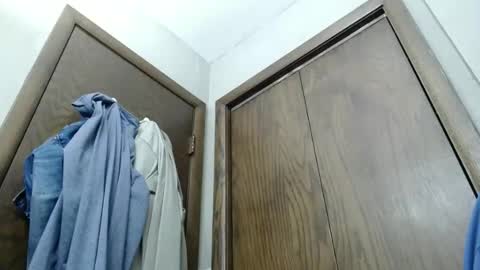 Snapshot of junk_yard_dog chatting on January 2026 01:15:01 PM Dave online show from January 2026 01:15:01 PM