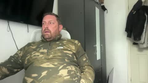 Junky online show from October 2025 02:04:01 PM