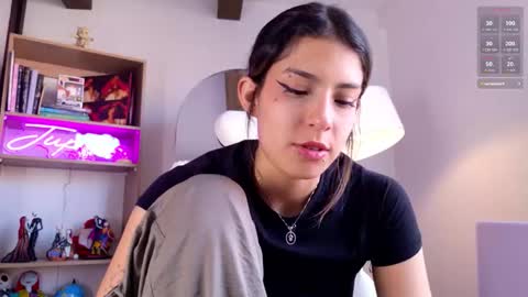 Snapshot of jupiter_sin_h chatting on October 2025 09:24:01 PM Welcome to my new account online show from October 2025 09:24:01 PM