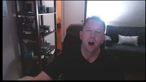 Snapshot of jusbeaz8722 chatting on December 2024 11:04:01 AM JustnSide Unexxst online show from December 2024 11:04:01 AM