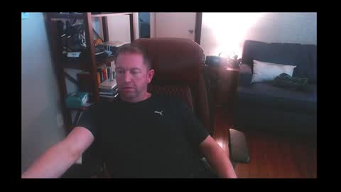 Snapshot of jusbeaz8722 chatting on January 2025 07:10:02 PM JustnSide Unexxst online show from January 2025 07:10:02 PM