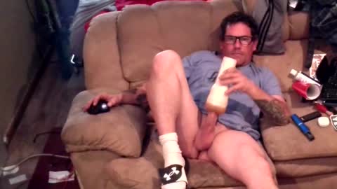 justGerkinITinsta online show from November 2025 06:24:01 AM