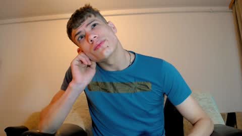 just_alexx12 online show from February 2025 11:21:01 AM