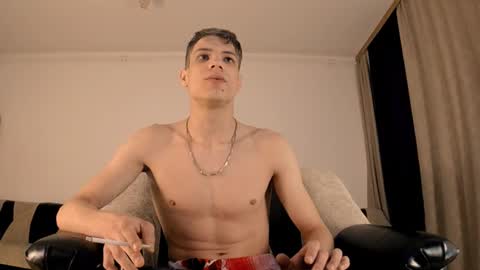 just_alexx12 online show from February 2025 01:48:01 PM