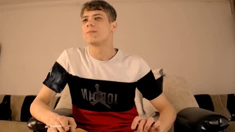 just_alexx12 online show from February 2025 01:58:02 AM