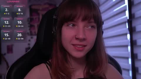 Snapshot of just_busking chatting on December 2025 09:27:01 AM Julia online show from December 2025 09:27:01 AM