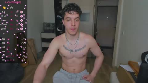 Snapshot of just_edwins chatting on June 2026 06:00:02 PM Edwins online show from June 2026 06:00:02 PM