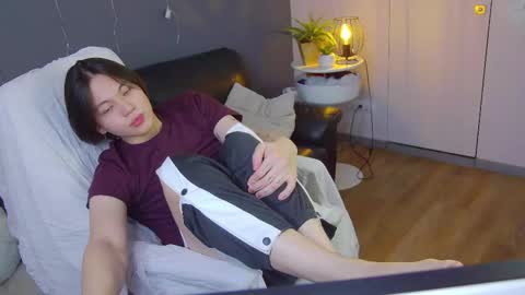 Snapshot of just_gay_ chatting on February 2025 05:05:02 PM just_gay_ online show from February 2025 05:05:02 PM