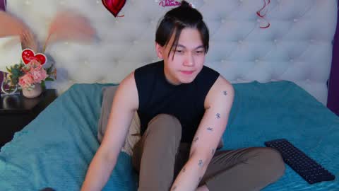 Snapshot of just_gay_ chatting on February 2025 12:27:02 AM just_gay_ online show from February 2025 12:27:02 AM