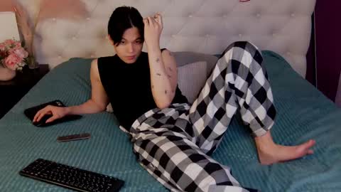 Snapshot of just_gay_ chatting on February 2025 01:36:01 PM just_gay_ online show from February 2025 01:36:01 PM