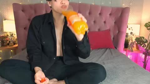 Snapshot of just_gay_ chatting on March 2025 04:33:02 PM just_gay_ online show from March 2025 04:33:02 PM