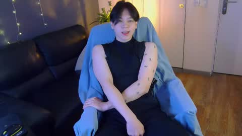 Snapshot of just_gay_ chatting on March 2025 01:23:02 PM just_gay_ online show from March 2025 01:23:02 PM