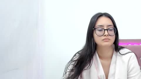 Snapshot of just_isa chatting on January 2025 10:35:02 PM  Isa y Luci  online show from January 2025 10:35:02 PM