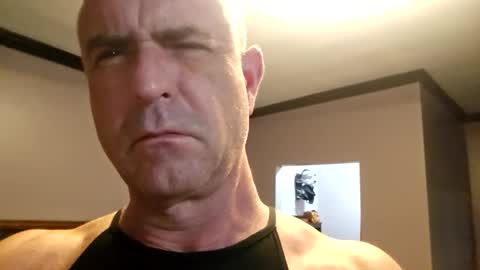 Snapshot of justaskforbiga chatting on January 2026 11:59:02 AM Tohiptwoquit online show from January 2026 11:59:02 AM