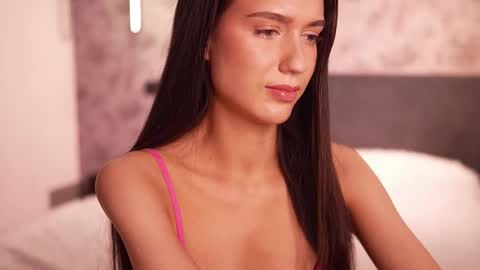 Snapshot of justbarbie_new_ chatting on November 2025 08:18:01 PM Katarina online show from November 2025 08:18:01 PM