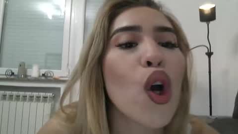 justbribri online show from March 2026 07:09:01 PM