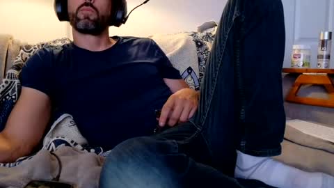Snapshot of justcallmelaz chatting on July 2026 04:33:01 PM just laz online show from July 2026 04:33:01 PM