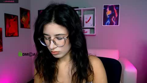justcamila online show from October 2025 10:05:02 AM