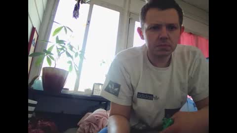 justclickthis online show from March 2025 06:44:02 PM