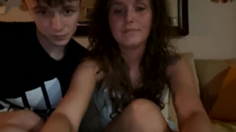 Snapshot of justfriendsz chatting on June 2026 03:35:01 AM justfriendsz online show from June 2026 03:35:01 AM