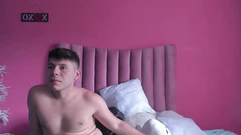 Snapshot of justin_jazmin chatting on January 2025 07:50:02 PM JUSTIN Y JAZMIN online show from January 2025 07:50:02 PM