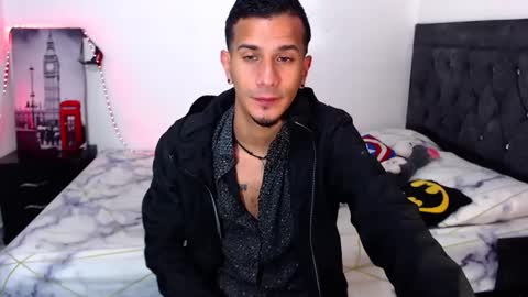 JUSTIN online show from September 2025 01:40:02 AM