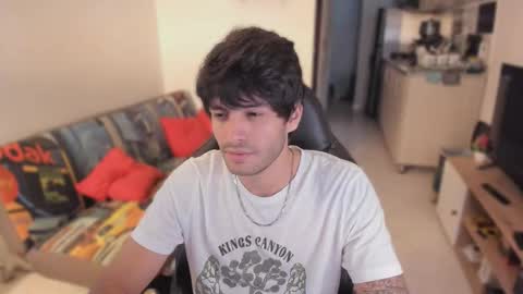 Diego online show from November 2025 09:50:02 PM