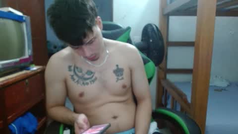 Snapshot of justin_taylor02 chatting on October 2025 11:31:02 AM justin_taylor02 online show from October 2025 11:31:02 AM