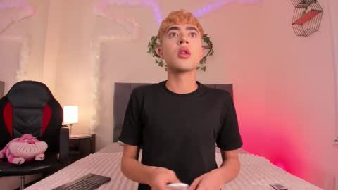 Justin online show from November 2025 11:31:01 AM