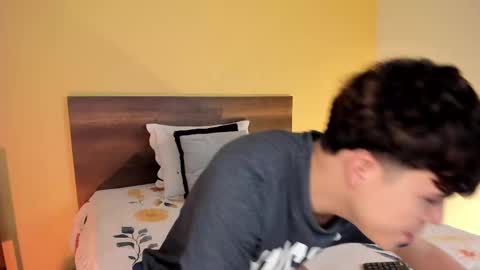 Justin online show from March 2025 12:33:02 PM