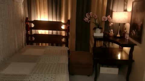 justine_hunk online show from December 2025 02:05:02 AM