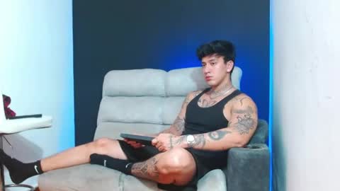 justinfuller_31 online show from May 2026 03:46:02 AM