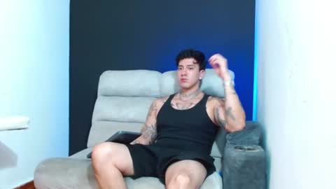 justinfuller_31 online show from June 2026 02:53:01 AM
