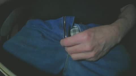 Snapshot of justme39057 chatting on December 2024 07:43:02 PM Justme39057 online show from December 2024 07:43:02 PM