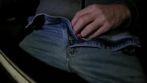 Justme39057 online show from November 2025 07:52:02 PM