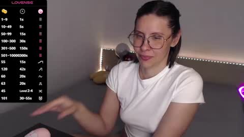Julie online show from July 2026 03:47:01 PM