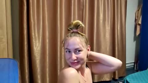 Ana online show from December 2024 06:49:01 PM