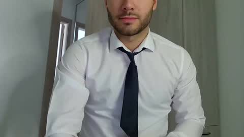 Justin online show from February 2025 07:01:02 AM