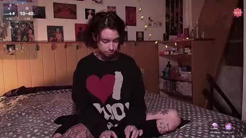 Juuzou hehim u can call me Juz online show from December 2025 03:06:01 PM