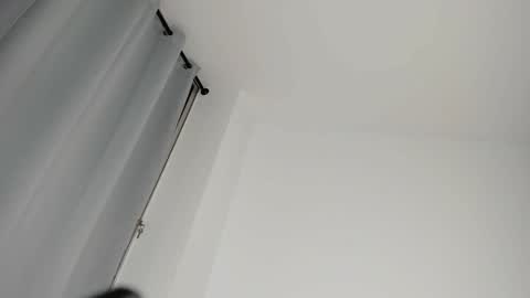 ees 3 online show from November 2025 12:00:01 AM