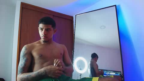 k_florez online show from December 2025 10:24:02 AM