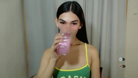 Snapshot of kaamy_dake chatting on February 2025 03:39:02 PM KAAMY online show from February 2025 03:39:02 PM