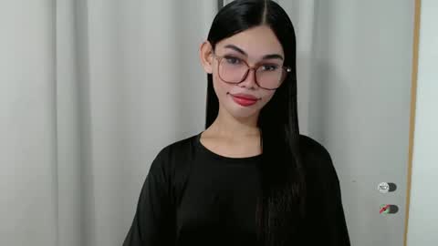 Snapshot of kaamy_dake chatting on November 2025 01:46:01 PM KAAMY online show from November 2025 01:46:01 PM