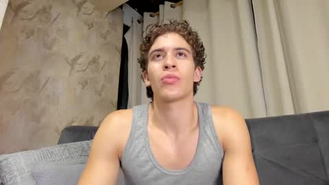 Snapshot of kael_brown1 chatting on February 2025 06:11:02 AM KAEL online show from February 2025 06:11:02 AM