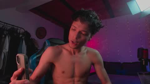 Snapshot of kael_owens chatting on November 2025 05:59:01 PM Kael Owens online show from November 2025 05:59:01 PM