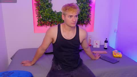 kaelswitch online show from January 2026 08:03:02 PM