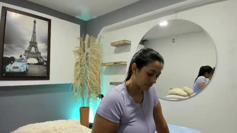 Snapshot of kagomme_h chatting on October 2025 09:31:01 AM Antonella online show from October 2025 09:31:01 AM