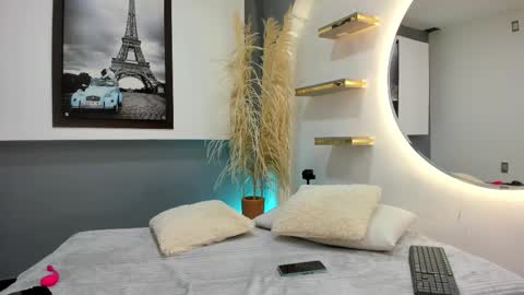 Snapshot of kagomme_h chatting on October 2025 04:48:01 AM Antonella online show from October 2025 04:48:01 AM