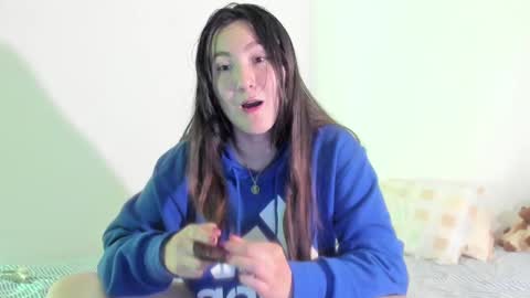 ChloeIndependient model online show from March 2025 04:07:02 AM