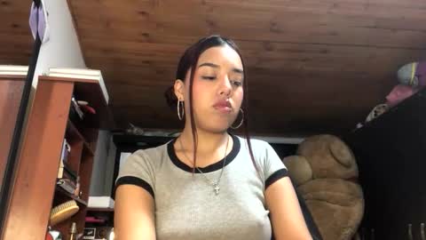 Snapshot of kahelipurple chatting on March 2026 10:27:01 PM KAHELIINDEPENDENT MODEL online show from March 2026 10:27:01 PM